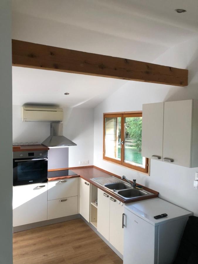 Tiny House Detente Nature La Maison Du Pecheur Pulligny Buitenkant foto